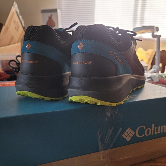 Man's Sneakers 👟 - Picture 2 of 10